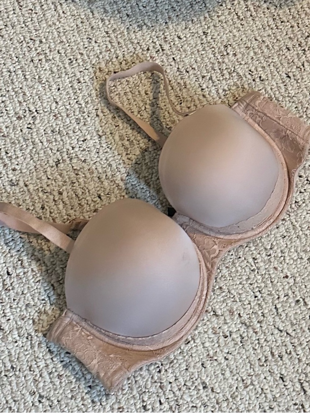 Torrid Curve Push‎ Up Strapless Bra with straps 44D